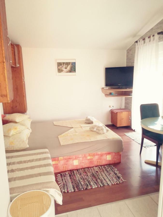 Apartmani Babic Vir Exterior foto